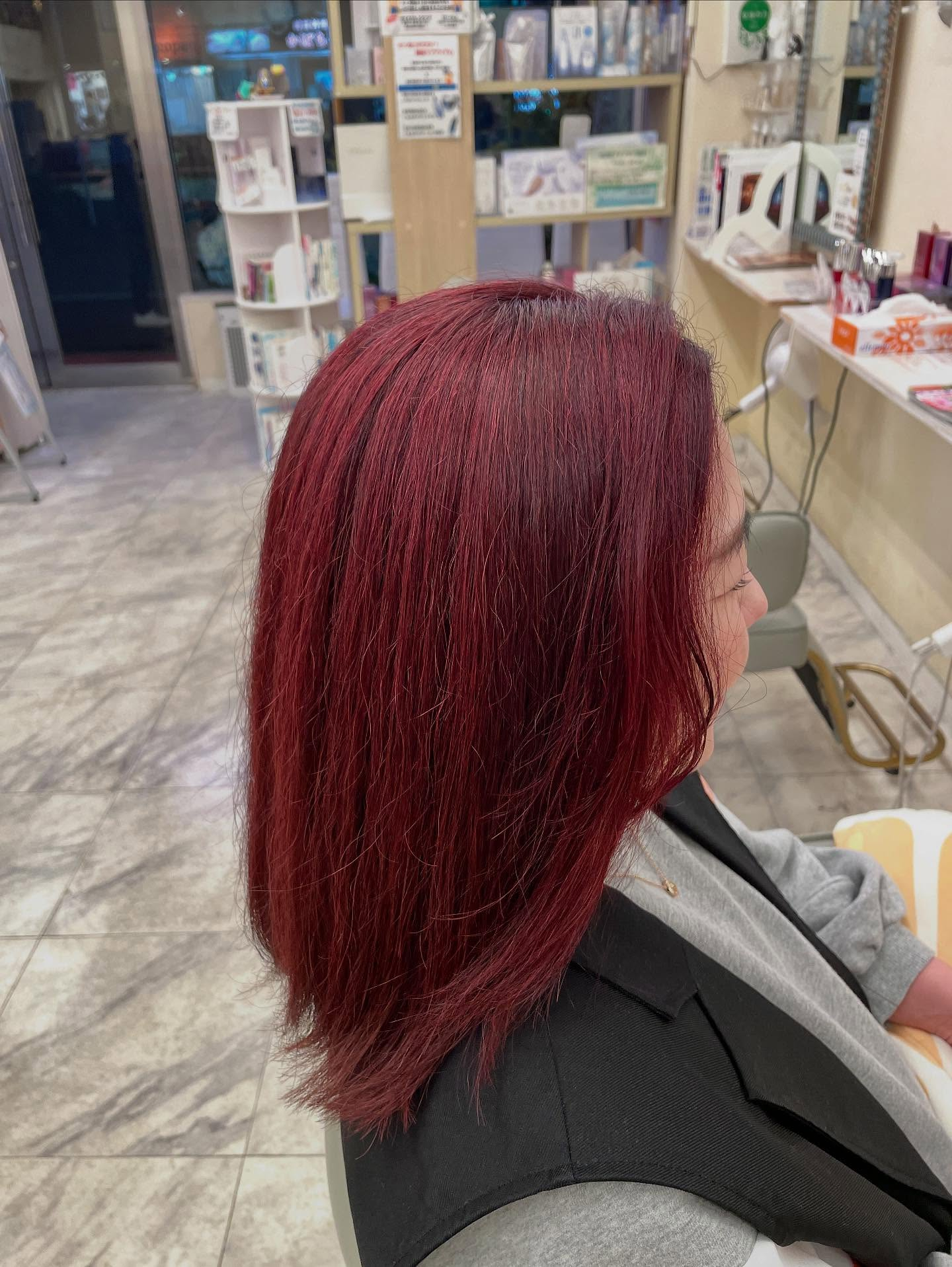 【篠崎】赤強めのチェリーレッドカラー🍒