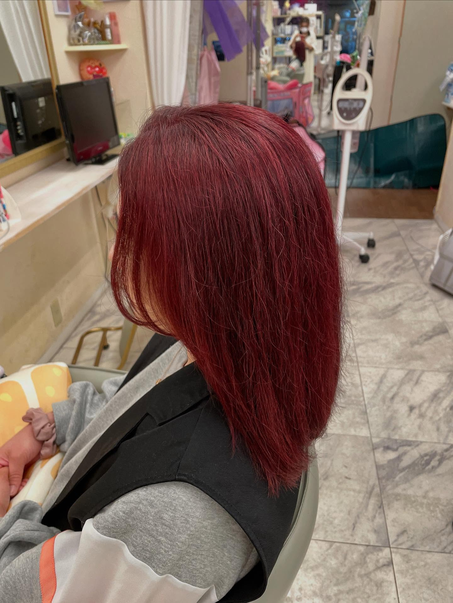 【篠崎】赤強めのチェリーレッドカラー🍒