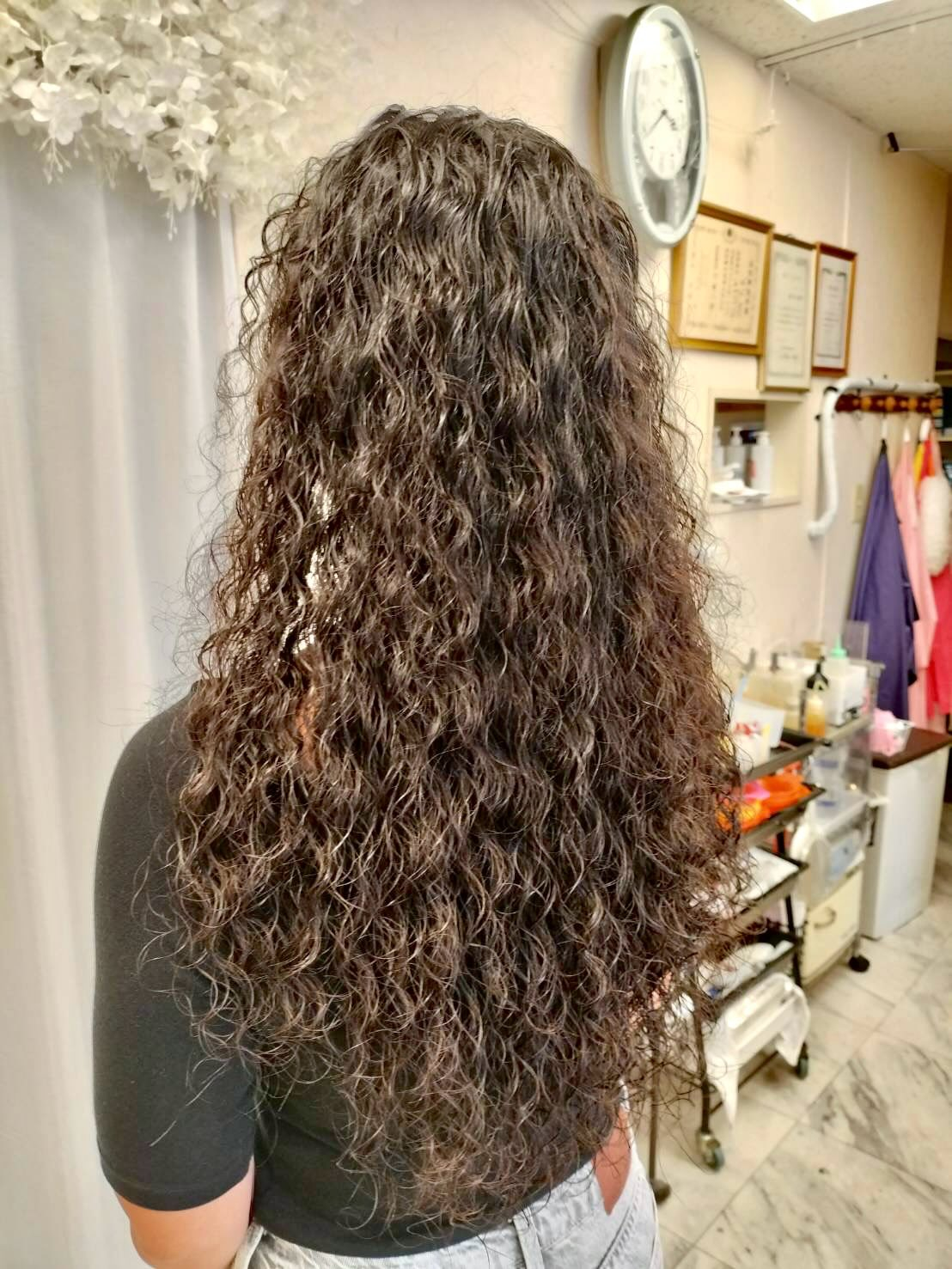 【篠崎】ロングのスパイラルパーマ👩🏻‍🦱